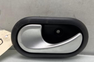 Poignee interieur arriere gauche DACIA SANDERO 1 Photo n°1