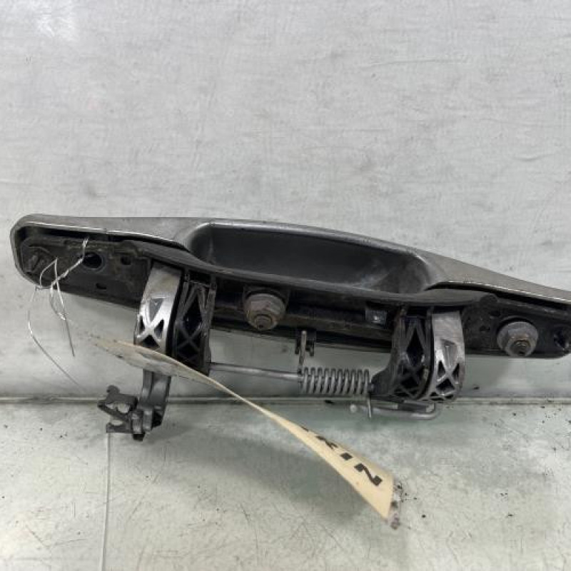 Poignee porte avant droit DACIA SANDERO 1 Photo n°2