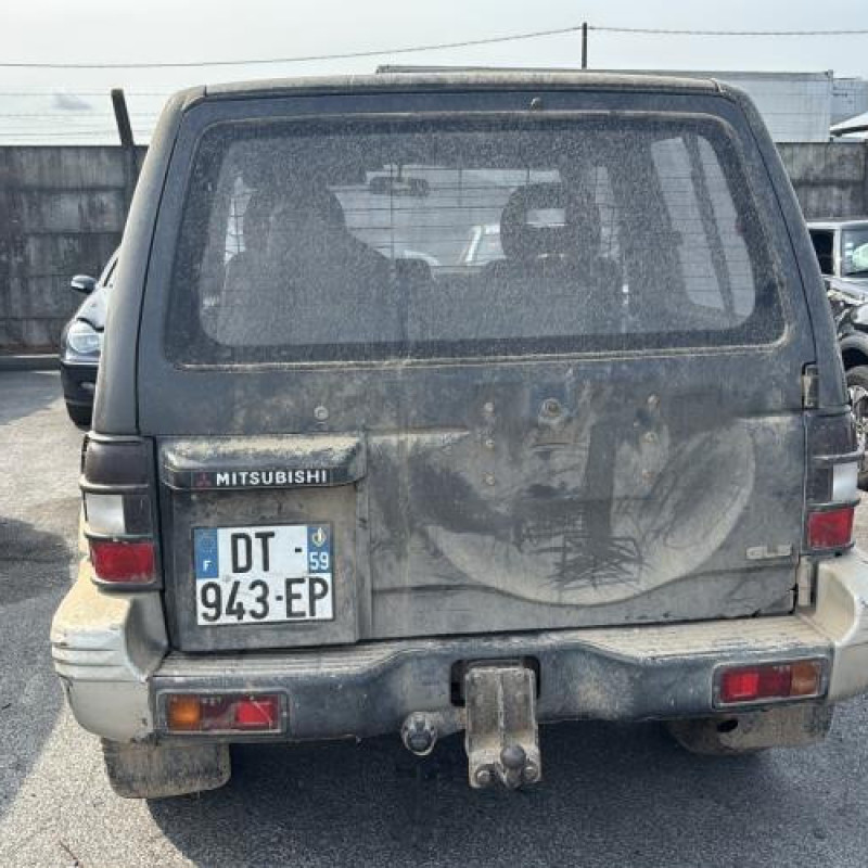 Vase de lave glace MITSUBISHI PAJERO 2 Photo n°9