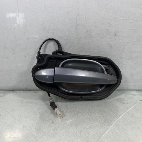 Poignee porte avant droit BMW SERIE 5 E61 Photo n°1