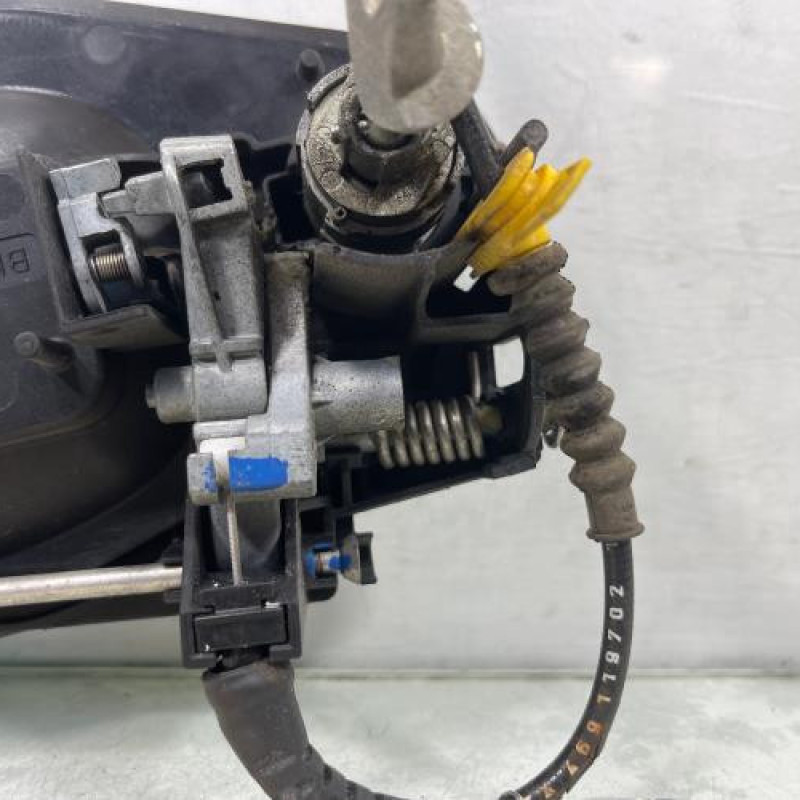 Poignee porte avant gauche BMW SERIE 5 E61 Photo n°3