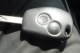 Ceinture arriere droit RENAULT TWINGO 2