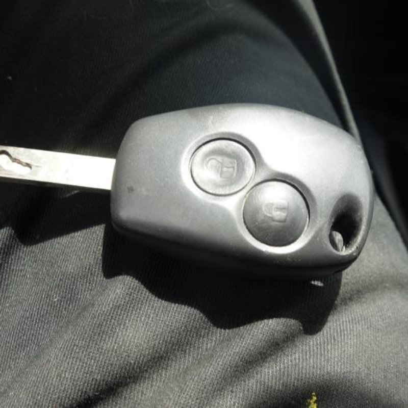 Ceinture arriere droit RENAULT TWINGO 2 Photo n°9