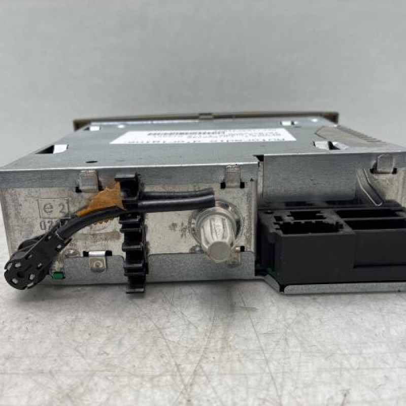 Autoradio d'origine RENAULT CLIO 3 Photo n°4