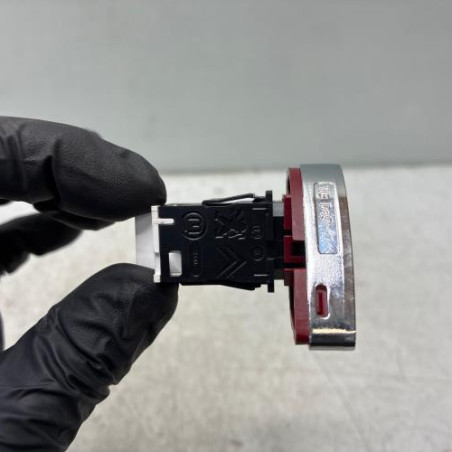 Bouton de warning CITROEN DS3