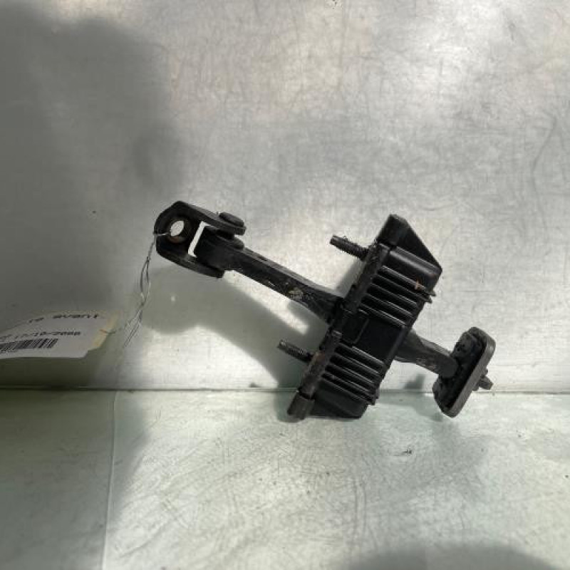 Arret de porte avant gauche PEUGEOT 407 Photo n°2