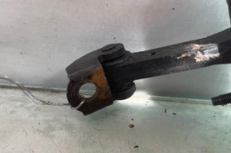 Arret de porte avant gauche PEUGEOT 407