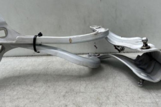 Charniere de capot RENAULT MEGANE 4