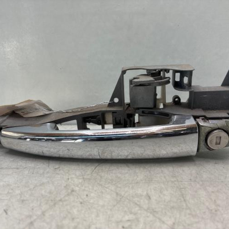 Poignee porte avant gauche CITROEN DS3 Photo n°1