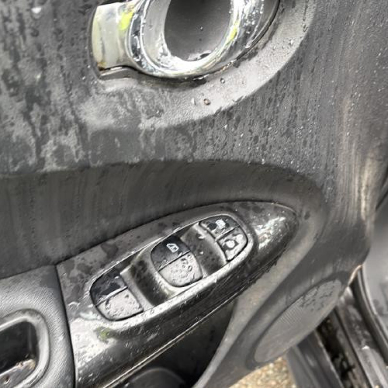 Charniere de capot NISSAN JUKE 1 Photo n°16