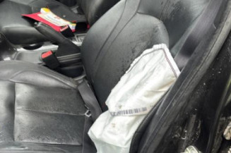 Charniere de capot NISSAN JUKE 1