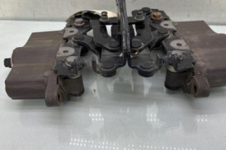 Charniere de capot MERCEDES CLASSE E 207