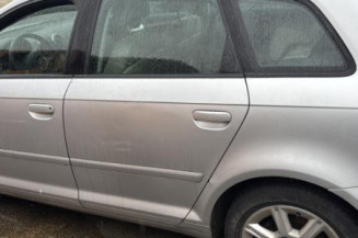 Charniere de capot AUDI A3 2