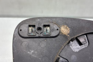 Glace retroviseur gauche VOLKSWAGEN PASSAT 4