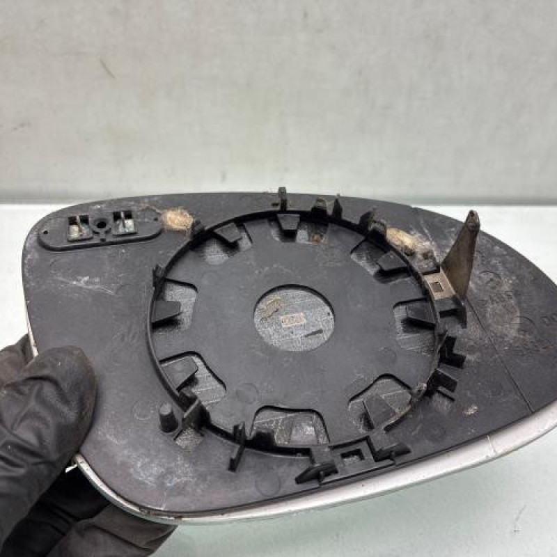 Glace retroviseur gauche VOLKSWAGEN PASSAT 4 Photo n°4