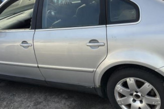 Glace retroviseur gauche VOLKSWAGEN PASSAT 4