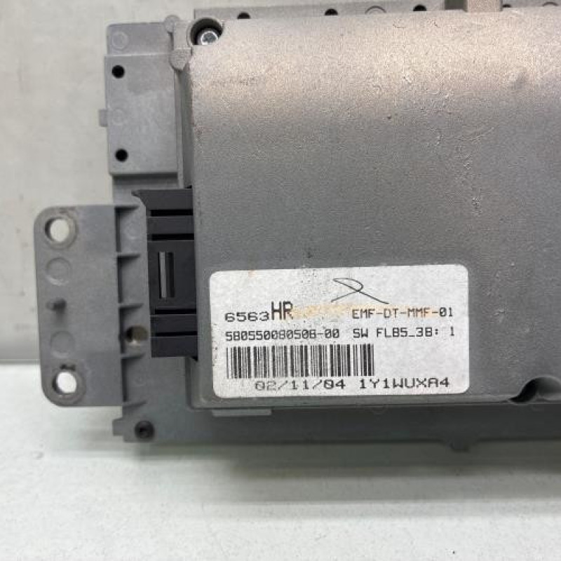 Ecran GPS PEUGEOT 407 Photo n°3