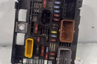 Boitier servitude moteur (BSM) PEUGEOT 407 Photo n°1