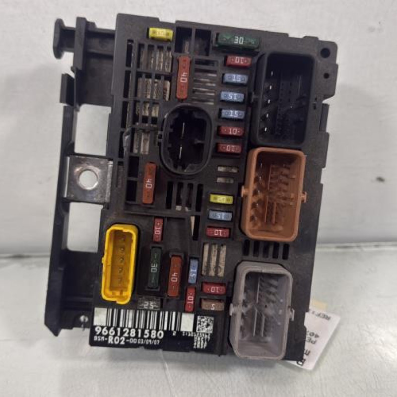 Boitier servitude moteur (BSM) PEUGEOT 407 Photo n°1