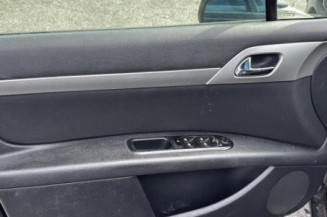 Boitier servitude moteur (BSM) PEUGEOT 407