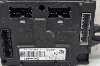 Boitier UCH RENAULT CLIO 4 Photo n°1