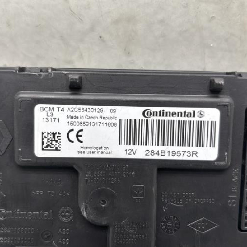 Boitier UCH RENAULT CLIO 4 Photo n°2