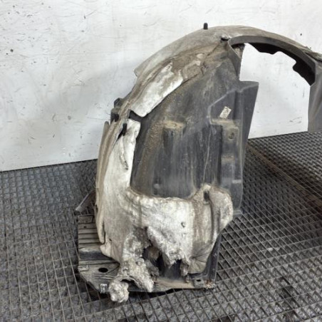 Pare boue avant droit PEUGEOT 208 2