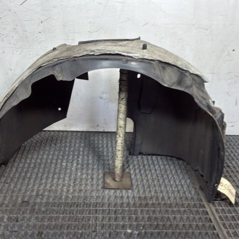 Pare boue avant droit PEUGEOT 208 2 Photo n°4