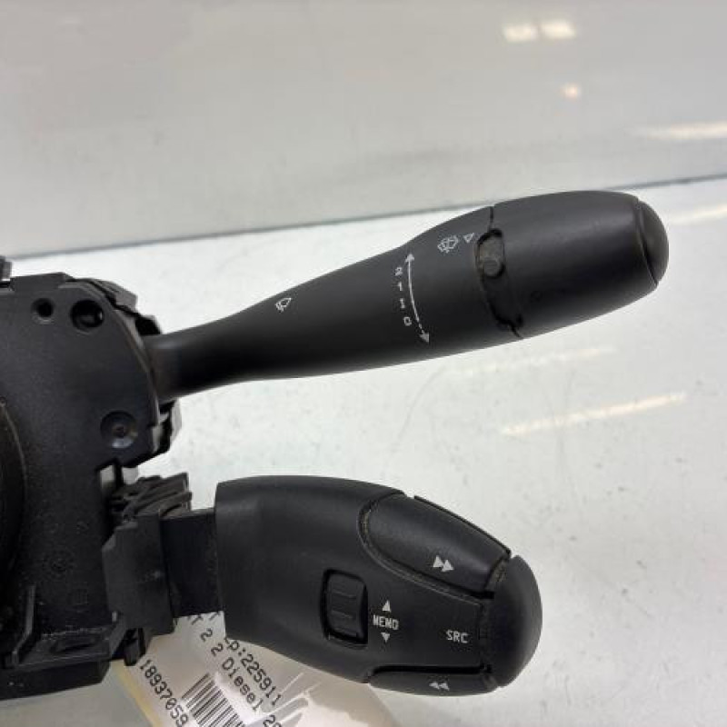 Com (Bloc Contacteur Tournant+Commodo Essuie Glace+Commodo Phare) PEUGEOT EXPERT 2 Photo n°5