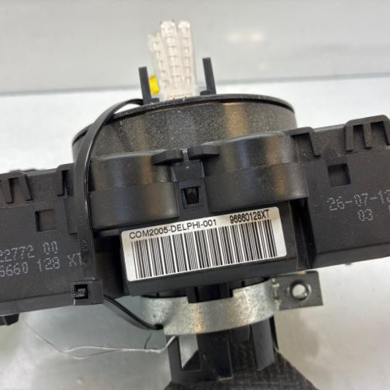 Com (Bloc Contacteur Tournant+Commodo Essuie Glace+Commodo Phare) PEUGEOT EXPERT 2 Photo n°8