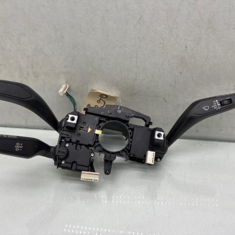 Support commodo (commutateur) AUDI Q2 Photo n°1