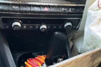 Support commodo (commutateur) AUDI Q2