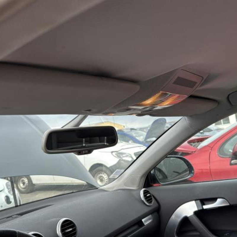 Vase de lave glace AUDI A3 2 Photo n°16