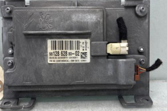 Ecran GPS PEUGEOT 208 1