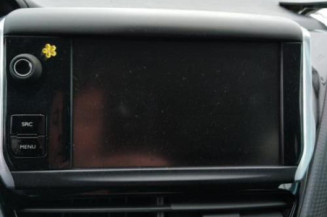 Ecran GPS PEUGEOT 208 1