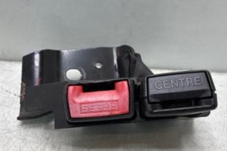 Attache ceinture arriere gauche RENAULT CLIO 3