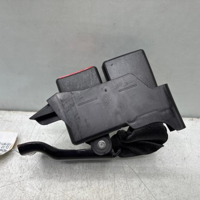 Attache ceinture arriere gauche RENAULT CLIO 3 Photo n°4