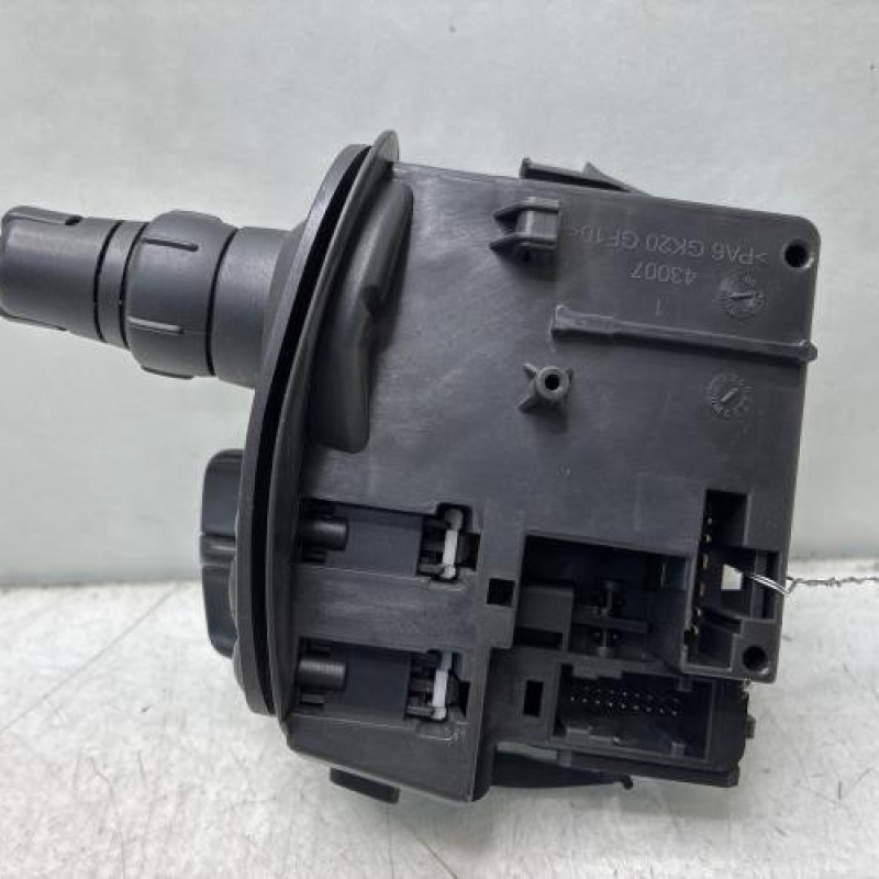 Commodo d'essuie glaces RENAULT CLIO 3 Photo n°3