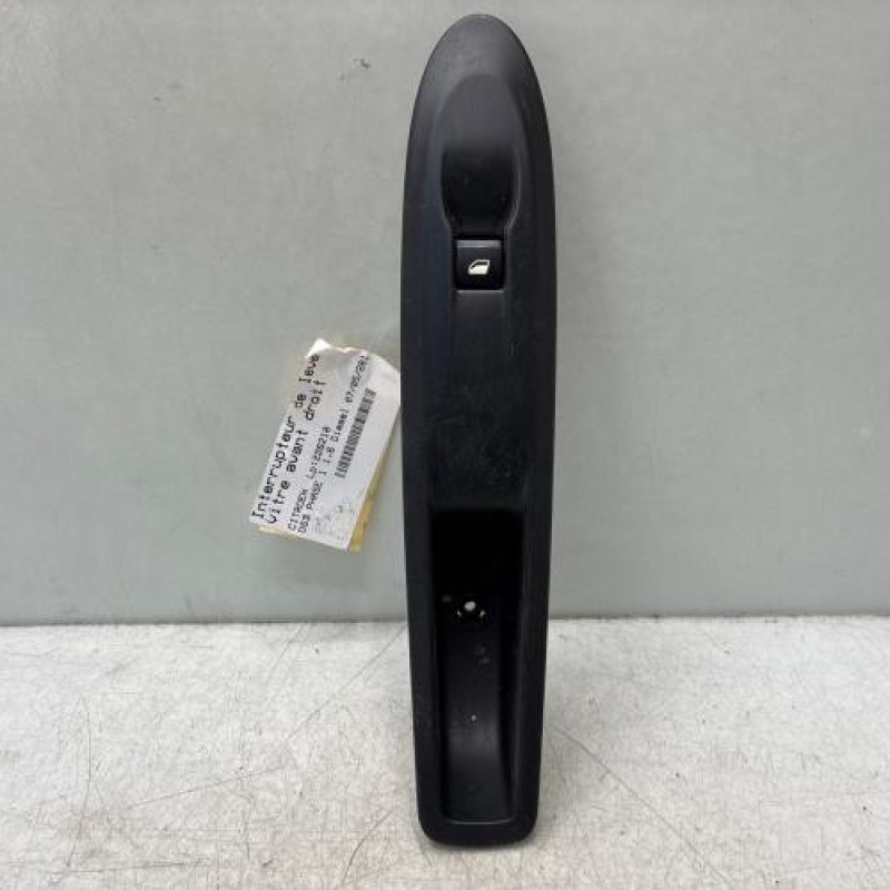 Interrupteur de leve vitre avant droit CITROEN DS3 Photo n°1