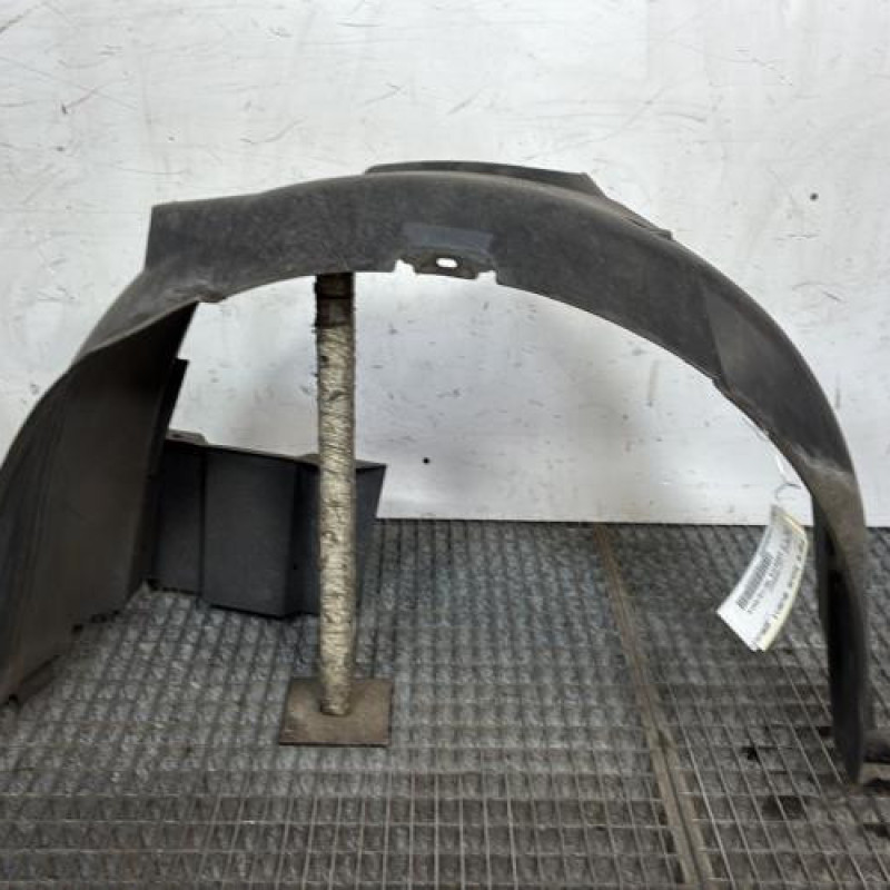 Pare boue avant gauche PEUGEOT 108 Photo n°1