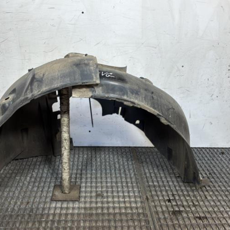 Pare boue avant gauche RENAULT CAPTUR 1 Photo n°4