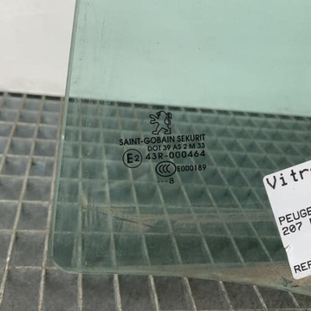 Vitre arriere gauche PEUGEOT 207 Photo n°1