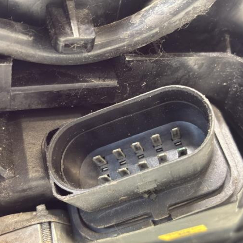 Optique avant principal gauche (feux)(phare) AUDI A6 2 Photo n°4