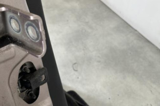 Porte arriere droit PEUGEOT 208 1