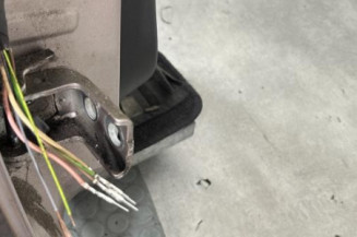 Porte arriere droit PEUGEOT 208 1