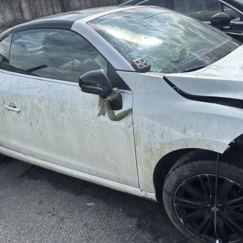 Serrure avant gauche RENAULT MEGANE 3 Photo n°8