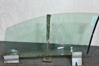 Vitre avant droit PEUGEOT 407