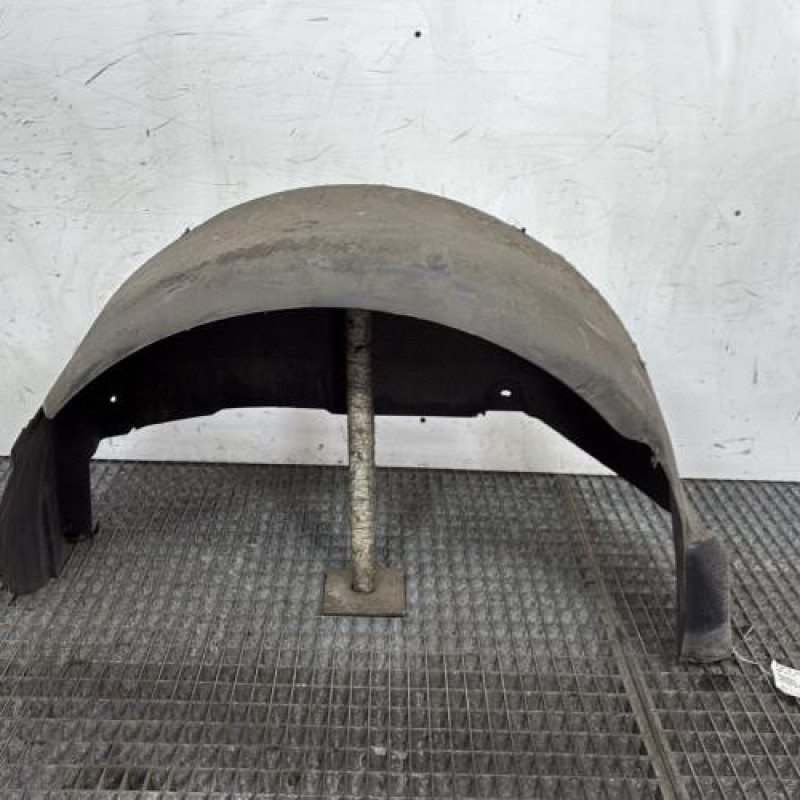 Pare boue arriere droit PEUGEOT PARTNER 2 Photo n°1