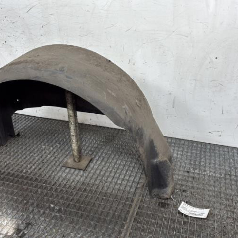 Pare boue arriere droit PEUGEOT PARTNER 2 Photo n°3