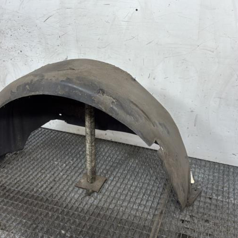 Pare boue arriere gauche PEUGEOT PARTNER 2 Photo n°4